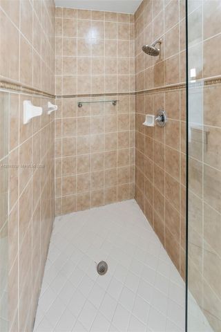 19510 S Coquina Way, Weston, FL 33332