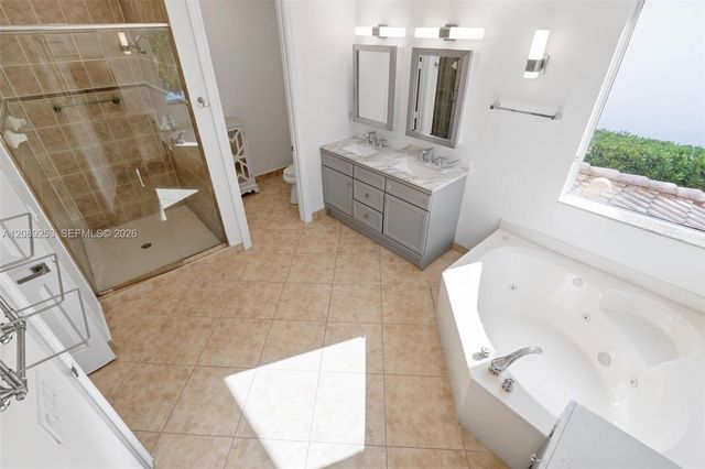 19510 S Coquina Way, Weston, FL 33332