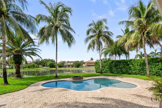 19510 S Coquina Way, Weston, FL 33332