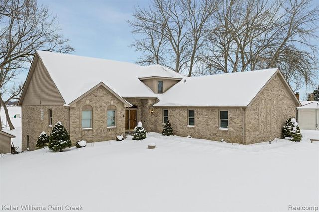 10045 Highland Road, White Lake, MI 48386