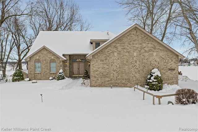 10045 Highland Road, White Lake, MI 48386