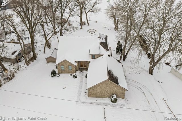 10045 Highland Road, White Lake, MI 48386