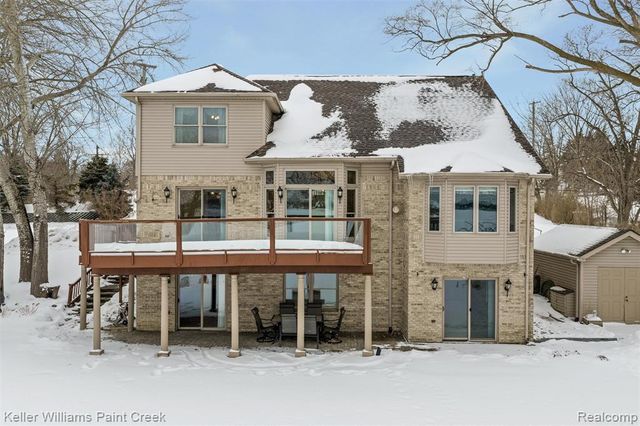 10045 Highland Road, White Lake, MI 48386