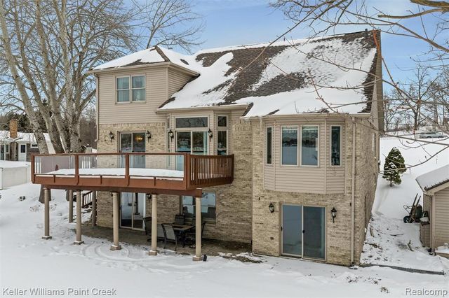 10045 Highland Road, White Lake, MI 48386