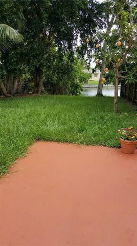 6534 HARBOUR Road, North Lauderdale, FL 33068