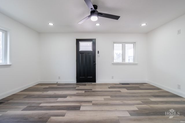 202 E Andover Avenue, Muncie, IN 47303