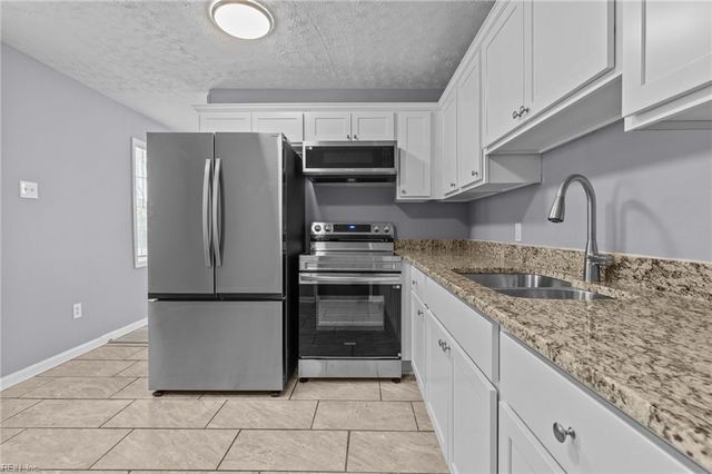 1539 Morgan DR, Hampton, VA 23663