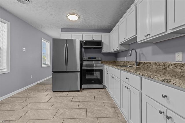 1539 Morgan DR, Hampton, VA 23663