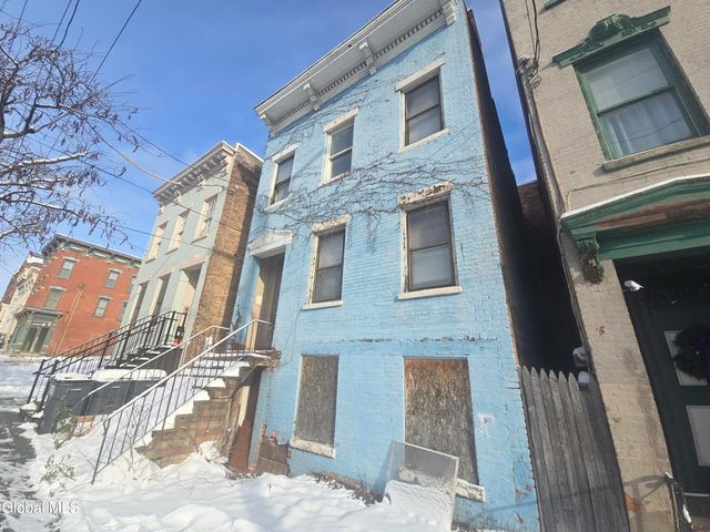 147 Clinton Avenue, Albany, NY 12210