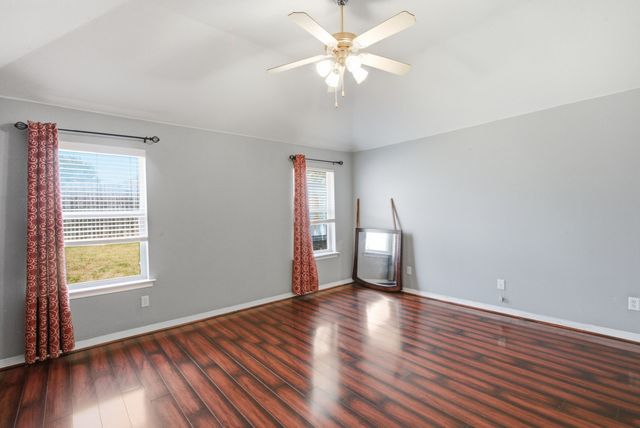 301 Lottie Lane, Saginaw, TX 76179