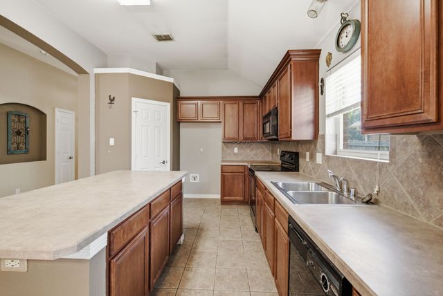 301 Lottie Lane, Saginaw, TX 76179