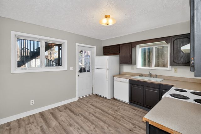 615 Ken Maril Road 617, Ames, IA 50010