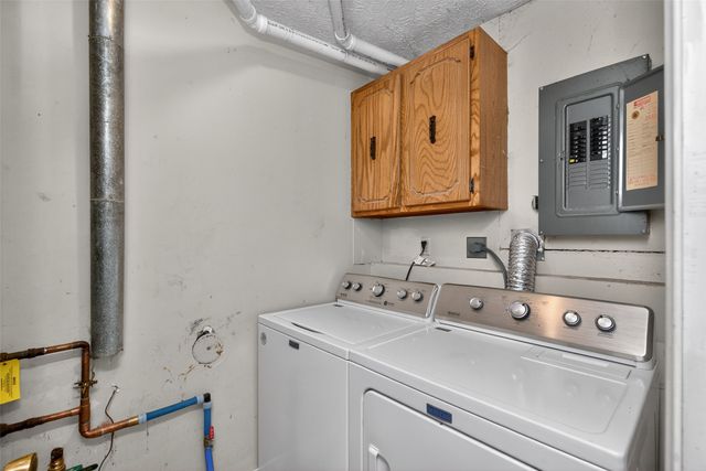 615 Ken Maril Road 617, Ames, IA 50010