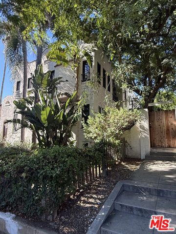 7953 Norton Avenue, West Hollywood, CA 90046
