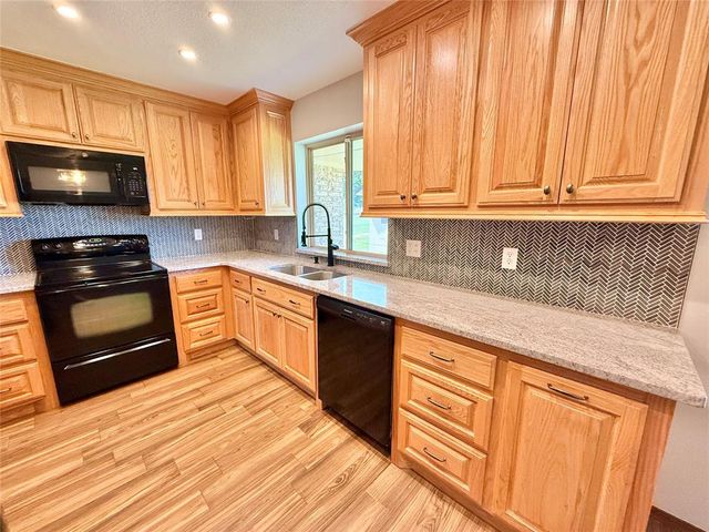 16401 SE 15th Street, Choctaw, OK 73020