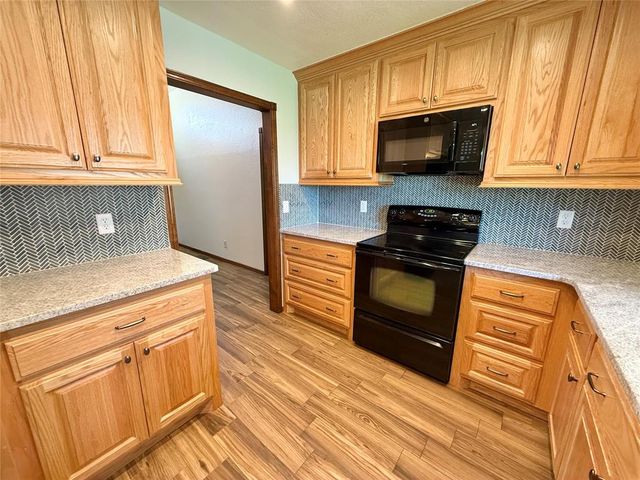 16401 SE 15th Street, Choctaw, OK 73020