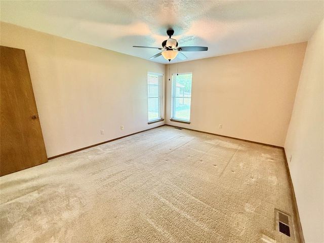16401 SE 15th Street, Choctaw, OK 73020
