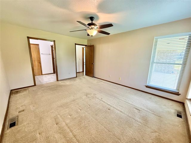 16401 SE 15th Street, Choctaw, OK 73020