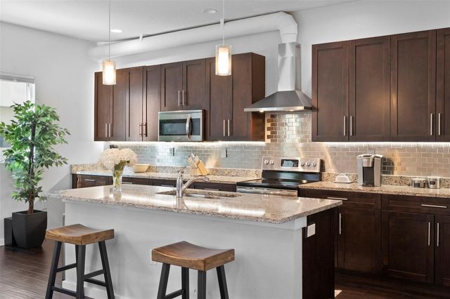 1910 W NORTH A STREET 4, Tampa, FL 33606