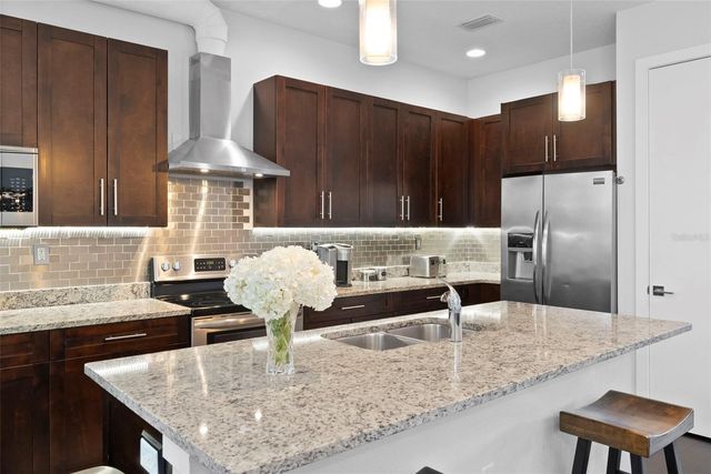 1910 W NORTH A STREET 4, Tampa, FL 33606