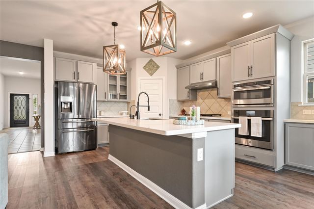 8603 Shadowbrook Glen Trail, Richmond, TX 77407