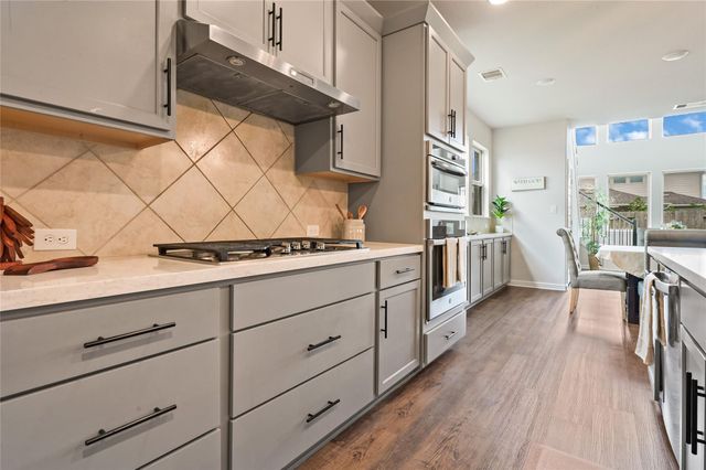 8603 Shadowbrook Glen Trail, Richmond, TX 77407
