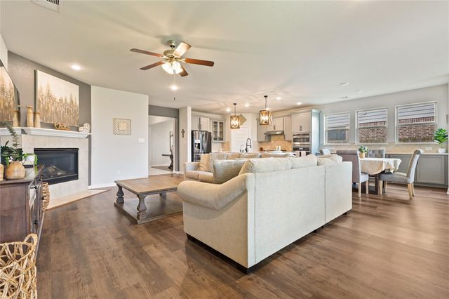 8603 Shadowbrook Glen Trail, Richmond, TX 77407