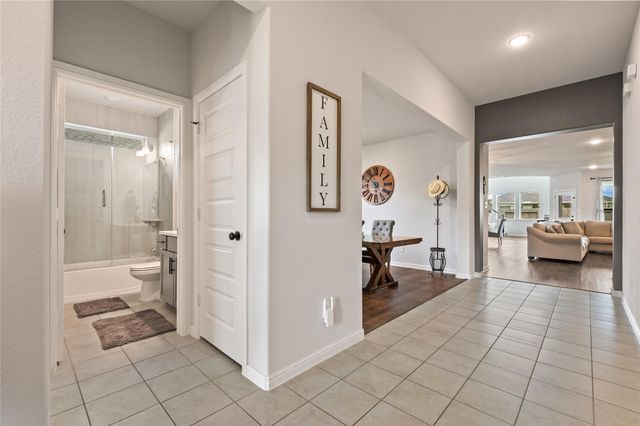 8603 Shadowbrook Glen Trail, Richmond, TX 77407