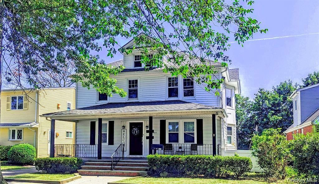 344 Roslyn ave, Carle Place, NY 11514