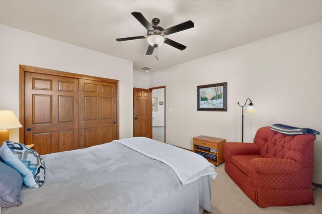 400 Holt Court NE, Rio Rancho, NM 87124