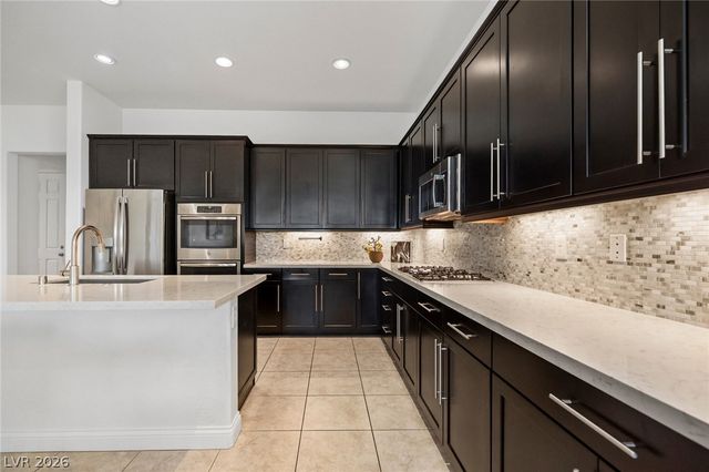 5374 Tierra Faith Avenue, Las Vegas, NV 89139