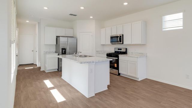 308 CONSTANZA TRL, Bastrop, TX 78602