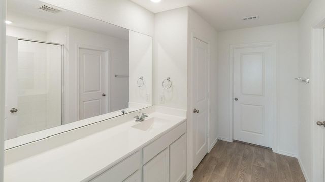 308 CONSTANZA TRL, Bastrop, TX 78602