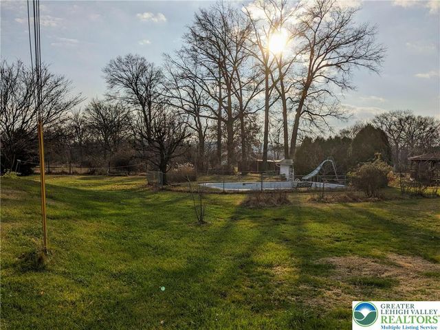 Belfast Road, Pen Argyl Boro, PA 18064