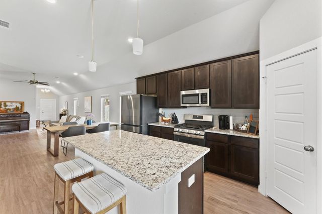 8122 Royal Breeze Drive, Cypress, TX 77433