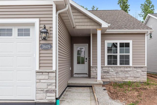 3609 E GLADIOLUS PLACE, Appleton, WI 54913