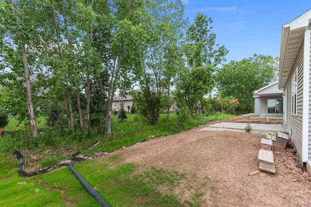 3609 E GLADIOLUS PLACE, Appleton, WI 54913