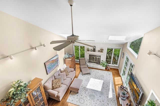 6 Theodore Dr, Randolph Twp., NJ 07869