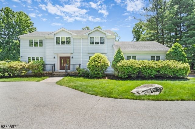 6 Theodore Dr, Randolph Twp., NJ 07869