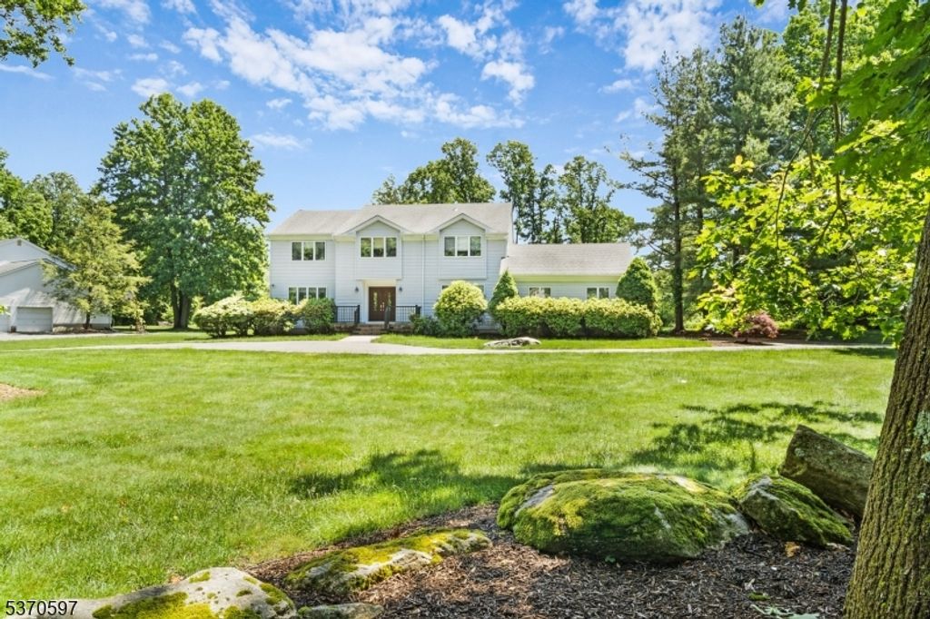 6 Theodore Dr, Randolph Twp., NJ 07869