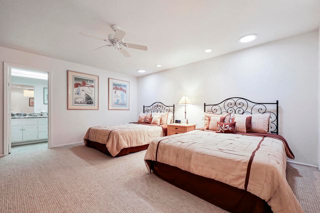 148 Deer Spring Way, Palm Desert, CA 92211