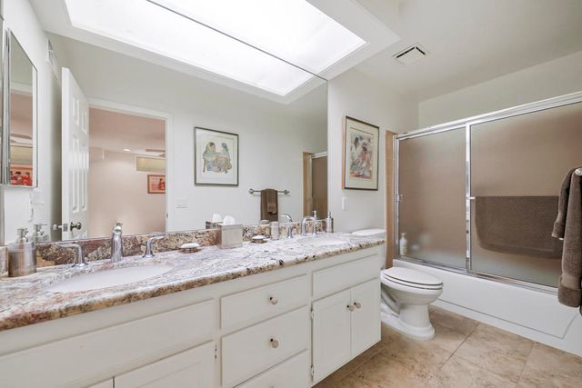 148 Deer Spring Way, Palm Desert, CA 92211