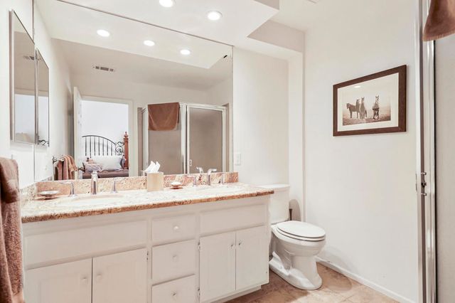 148 Deer Spring Way, Palm Desert, CA 92211