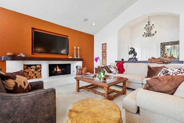 148 Deer Spring Way, Palm Desert, CA 92211