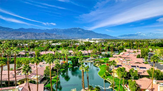 148 Deer Spring Way, Palm Desert, CA 92211