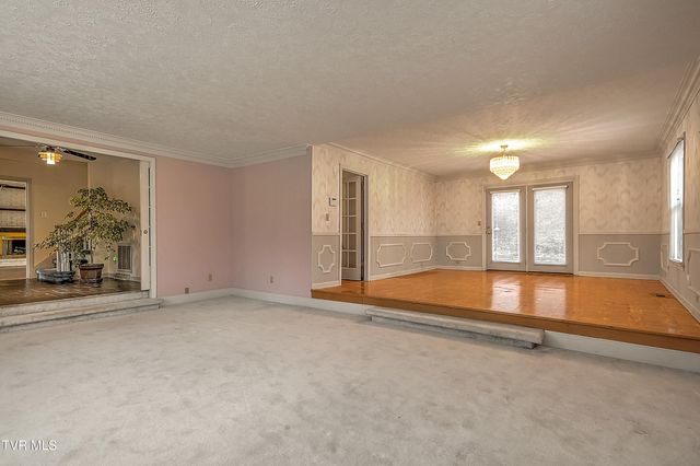 1237 Radcliffe Avenue, Kingsport, TN 37664