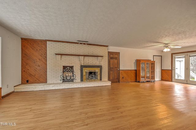 1237 Radcliffe Avenue, Kingsport, TN 37664