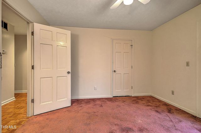 1237 Radcliffe Avenue, Kingsport, TN 37664