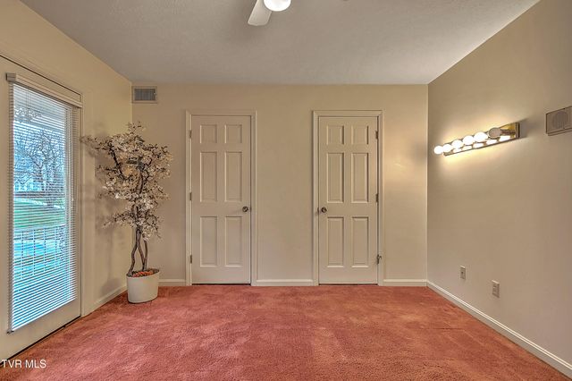 1237 Radcliffe Avenue, Kingsport, TN 37664