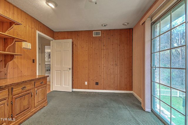 1237 Radcliffe Avenue, Kingsport, TN 37664